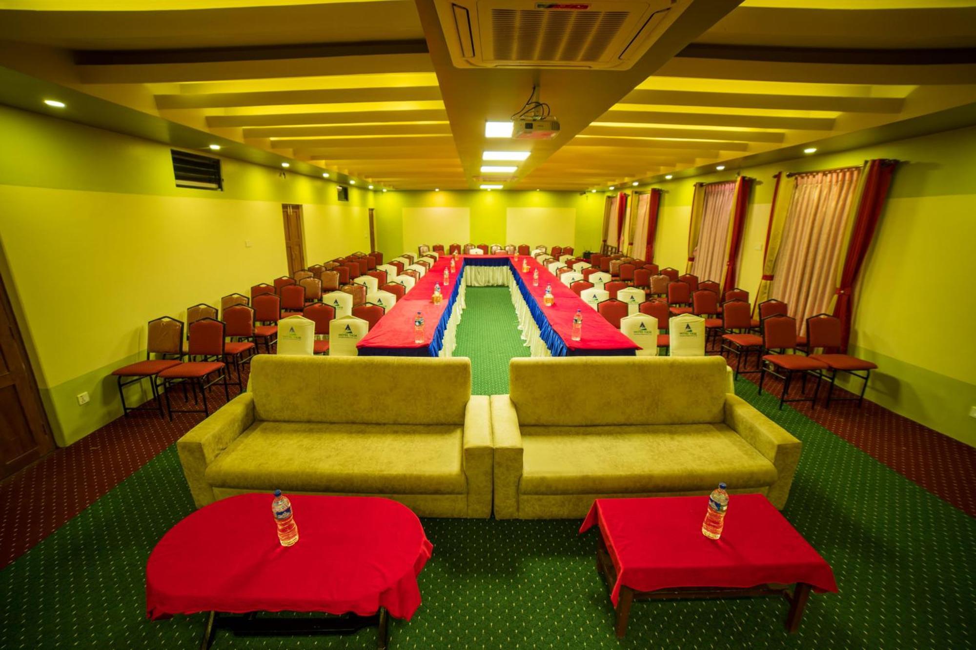 Hotel Task International Pokhara Exterior foto